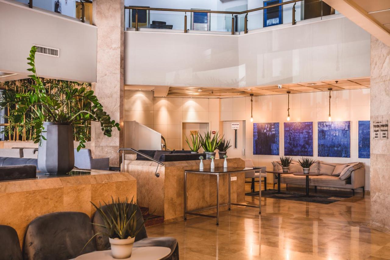 Palm Beach Hotel アッコ エクステリア 写真